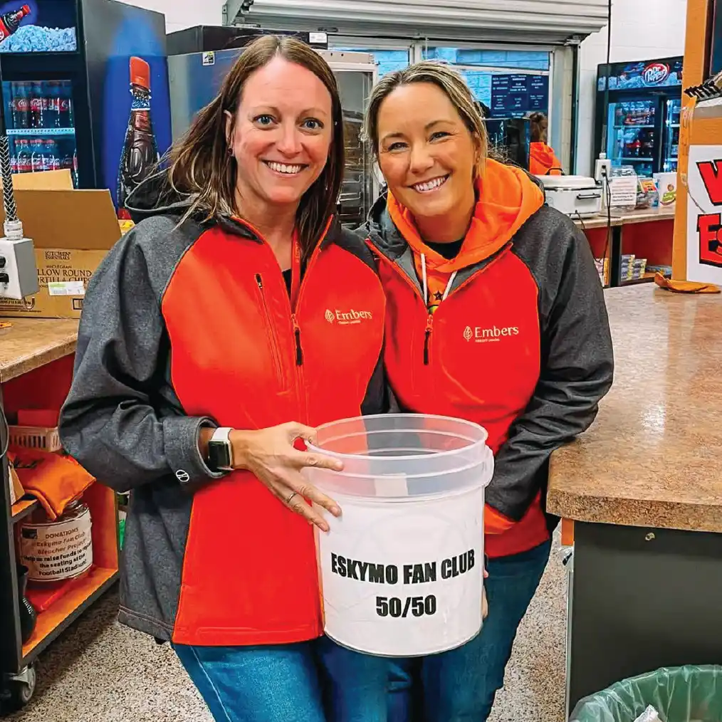 Meagan and Kimberly volunteering