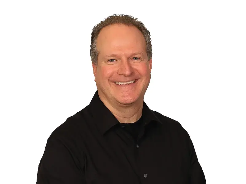 Scott Tyra on white